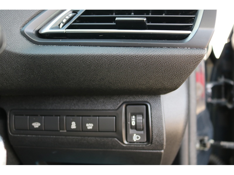 Used Peugeot 308 2015 for sale - 76334047: Photo 24