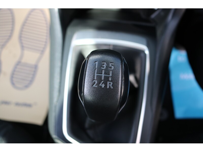 Used Peugeot 308 2015 for sale - 76334047: Photo 28