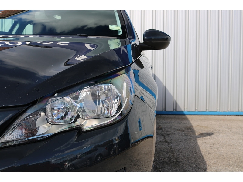 Used Peugeot 308 2015 for sale - 76334047: Photo 5