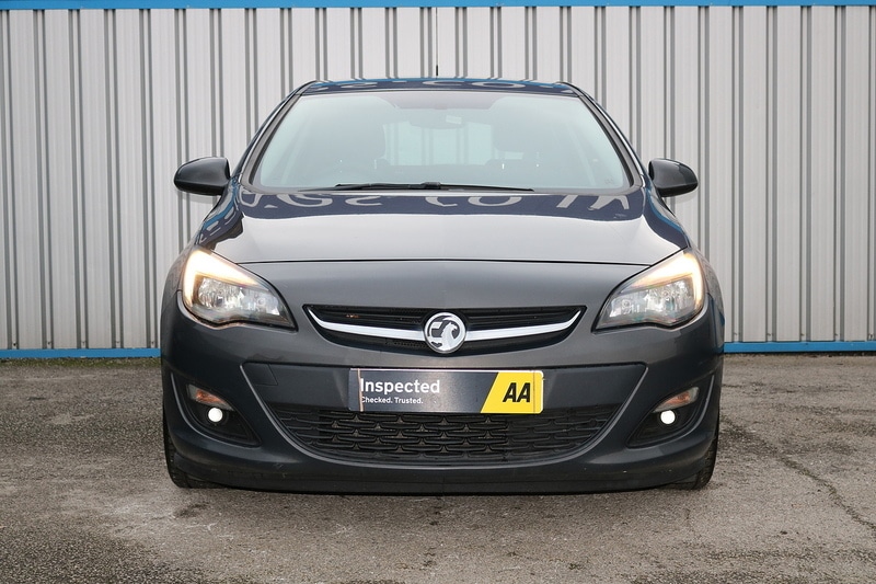 Used Vauxhall Astra 2014 for sale - 77222960: Photo 2