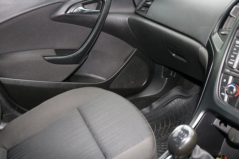 Used Vauxhall Astra 2014 for sale - 77222960: Photo 23