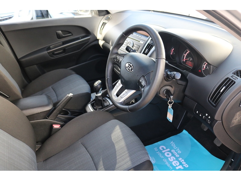 Used Kia Ceed 2018 for sale - 76323765: Photo 11
