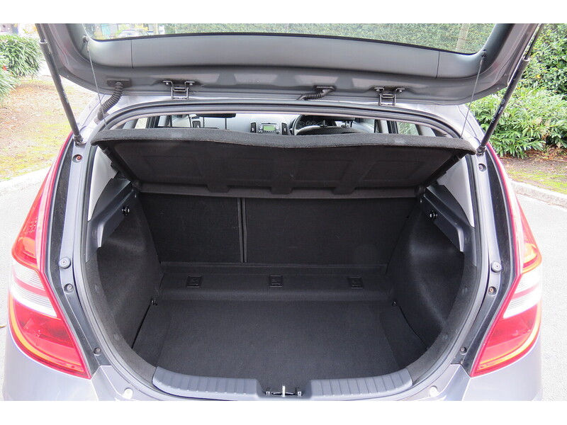 Used Hyundai i30 2012 for sale - 74265460: Photo 29