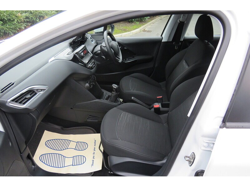 Used Peugeot 208 2016 for sale - 74449654: Photo 14