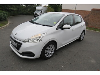 Used Peugeot 208 2016 for sale - 74449654: Photo
