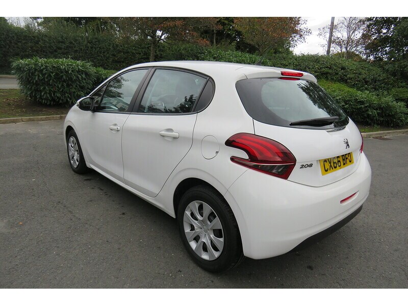 Used Peugeot 208 2016 for sale - 74449654: Photo 5