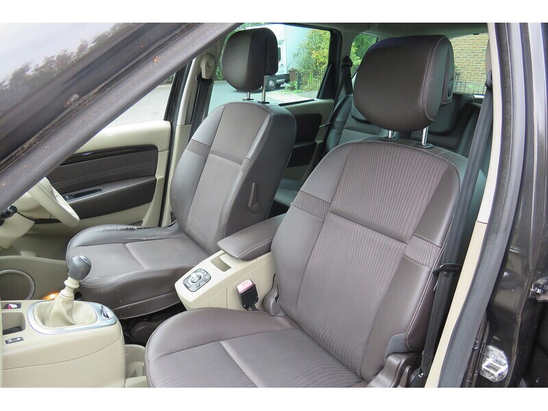 Used Renault Scenic 2010 for sale - 75427383: Photo 16