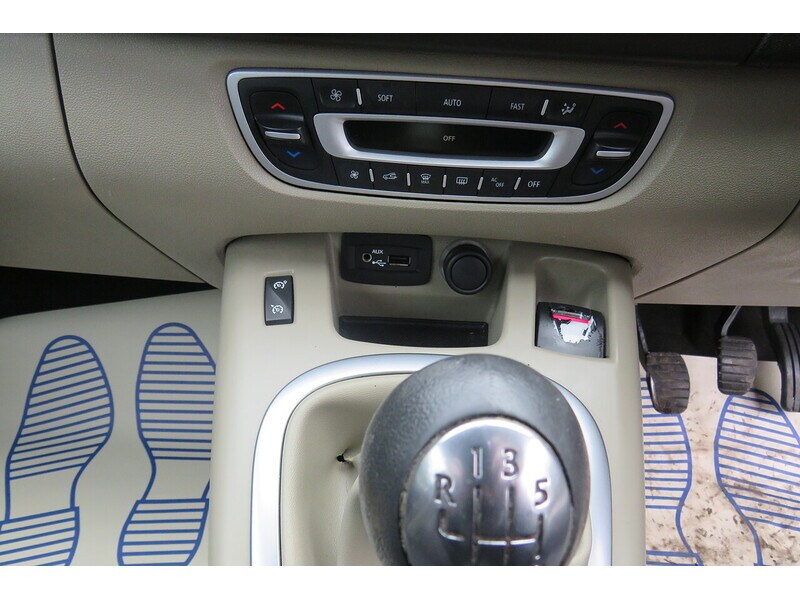 Used Renault Scenic 2010 for sale - 75427383: Photo 22