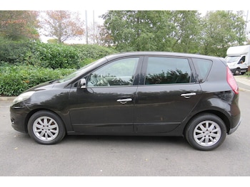 Used Renault Scenic 2010 for sale - 75427383: Photo
