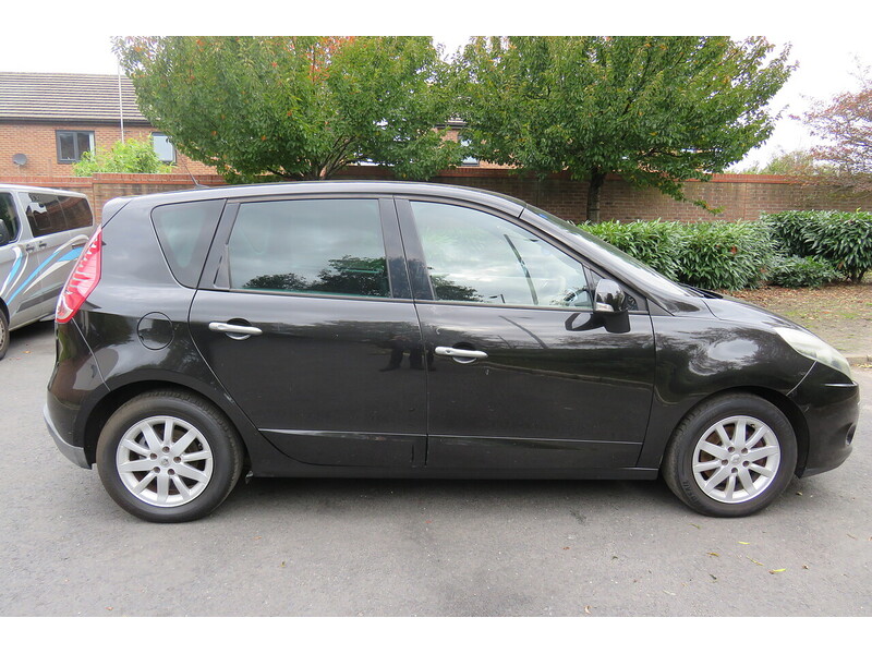 Used Renault Scenic 2010 for sale - 75427383: Photo 8