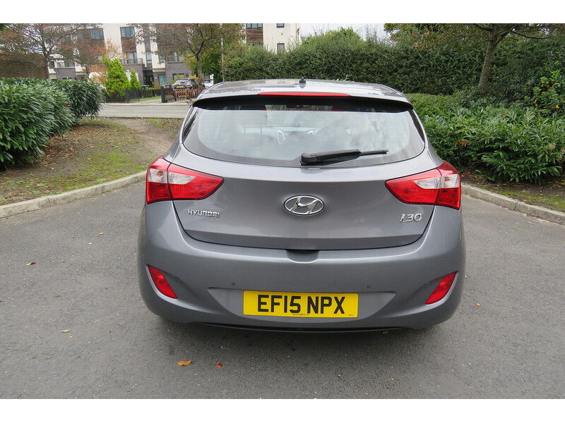 Used Hyundai i30 2015 for sale - 75168824: Photo 6