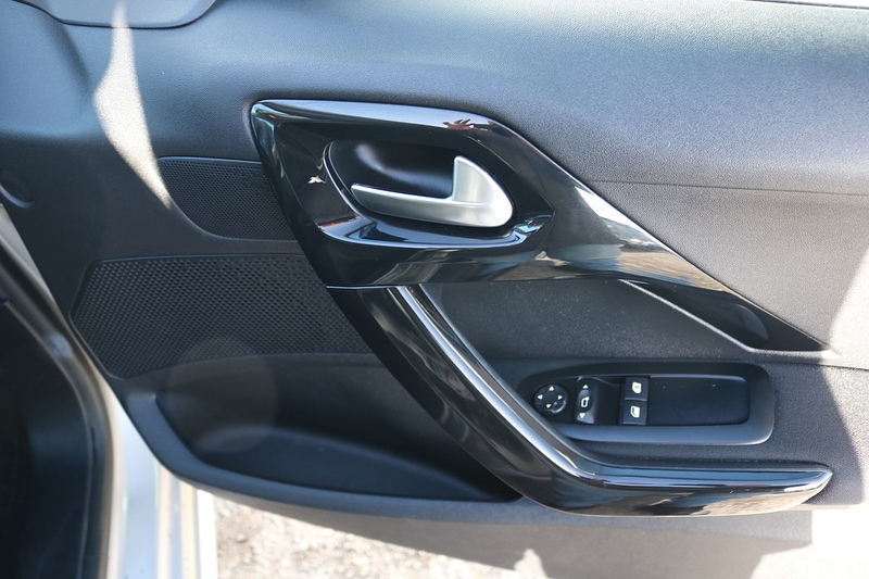 Used Peugeot 208 2015 for sale - 76836666: Photo 29