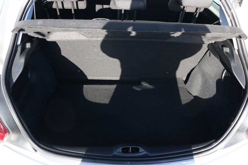 Used Peugeot 208 2015 for sale - 76836666: Photo 33