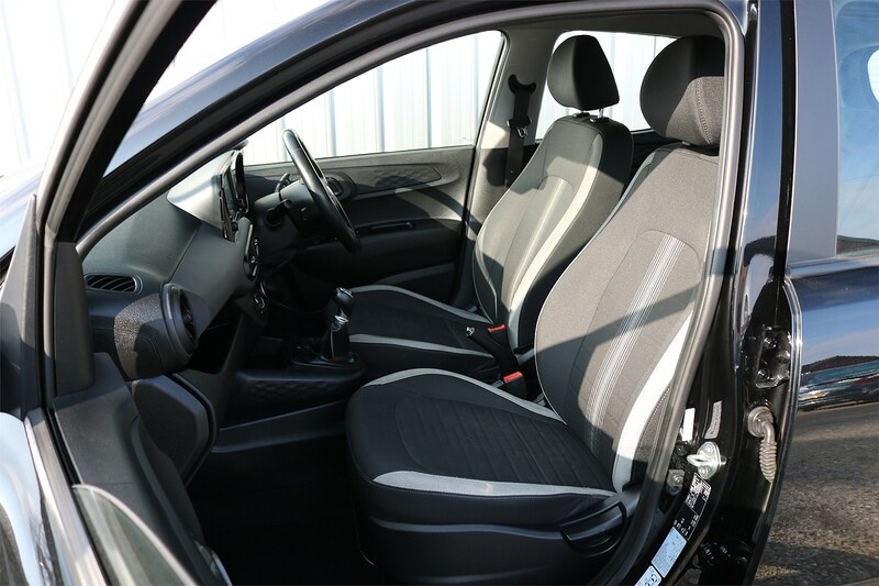 Used Hyundai i10 2021 for sale - 77963613: Photo 5