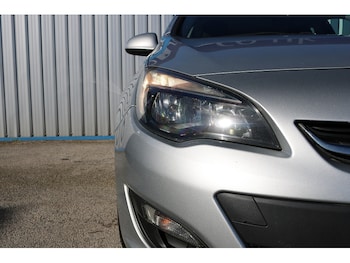 Used Vauxhall Astra 2013 for sale - 76027068: Photo