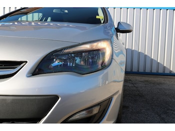 Used Vauxhall Astra 2013 for sale - 76027068: Photo