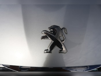 Used Peugeot 308 2015 for sale - 76836669: Photo