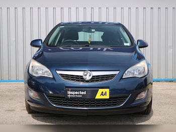 Used Vauxhall Astra 2011 for sale - 78749956: Photo