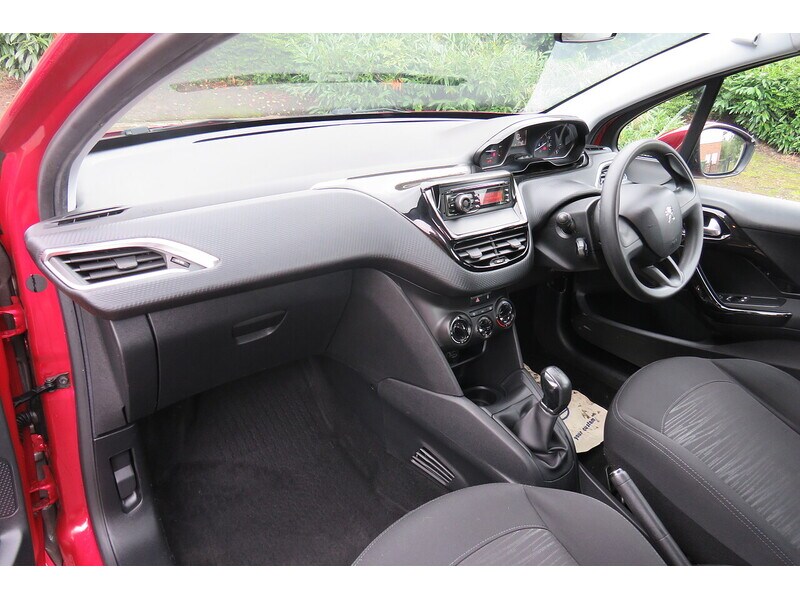 Used Peugeot 208 2018 for sale - 74449583: Photo 14