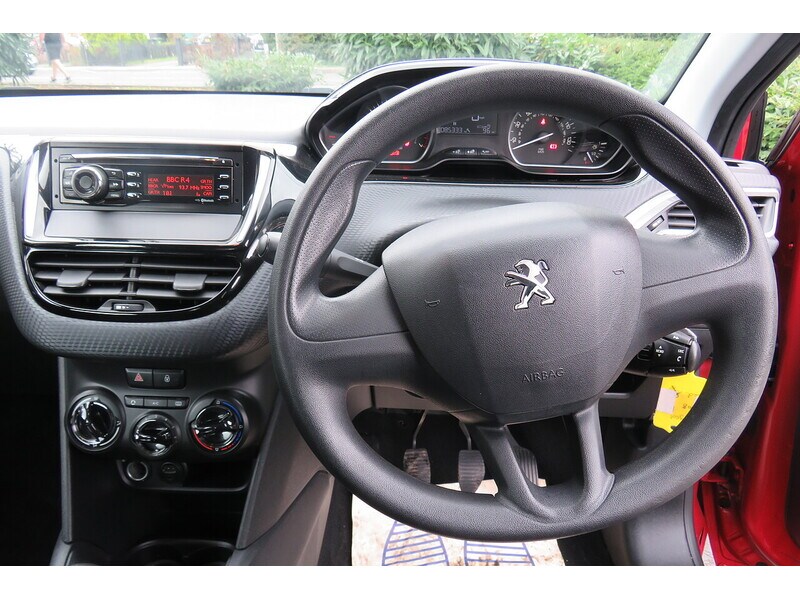 Used Peugeot 208 2018 for sale - 74449583: Photo 19