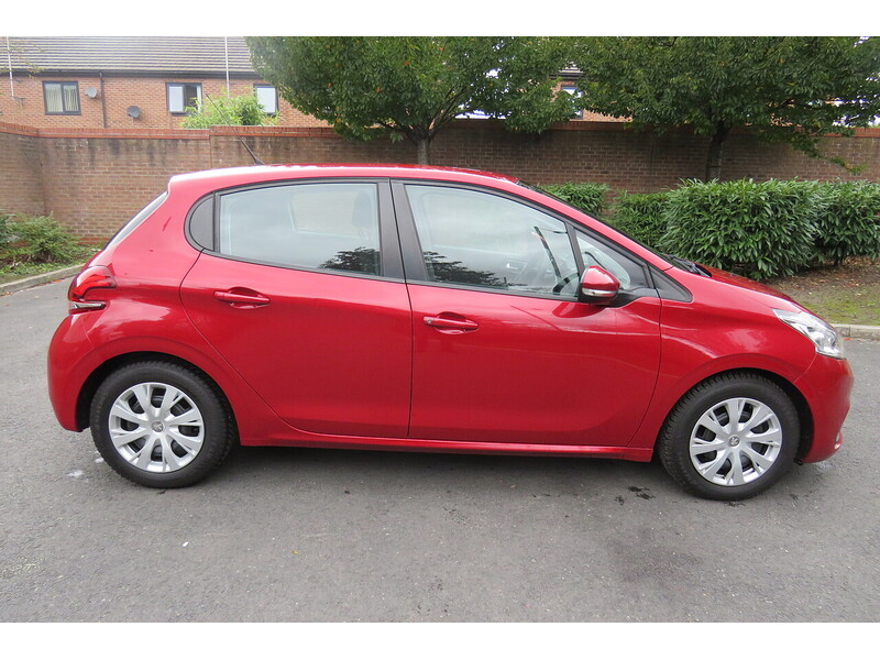 Used Peugeot 208 2018 for sale - 74449583: Photo 8