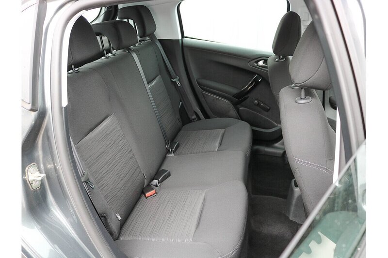 Used Peugeot 208 2016 for sale - 77452582: Photo 12