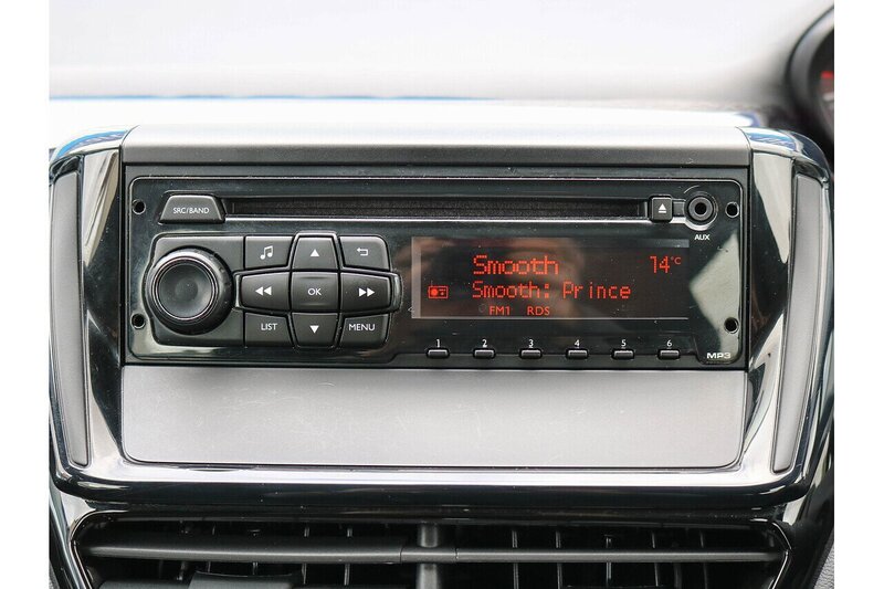 Used Peugeot 208 2016 for sale - 77452582: Photo 18