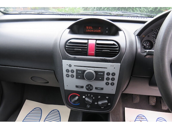 Used Vauxhall Corsa 2005 for sale - 74449678: Photo 20