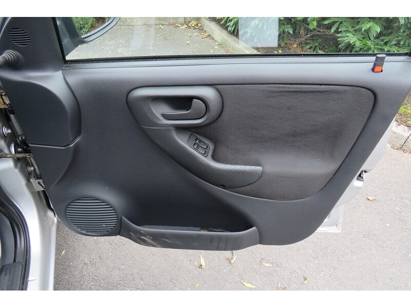 Used Vauxhall Corsa 2005 for sale - 74449678: Photo 22