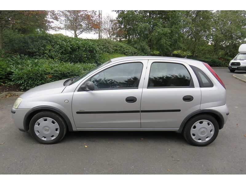 Used Vauxhall Corsa 2005 for sale - 74449678: Photo 4