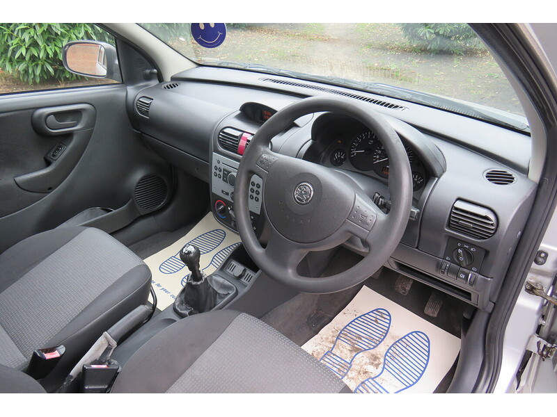 Used Vauxhall Corsa 2005 for sale - 74449678: Photo 9