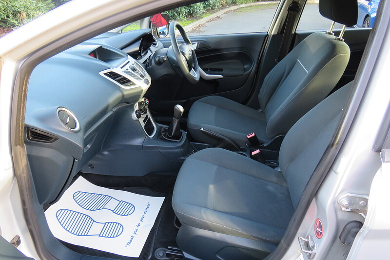Used Ford Fiesta 2012 for sale - 76392275: Photo 14