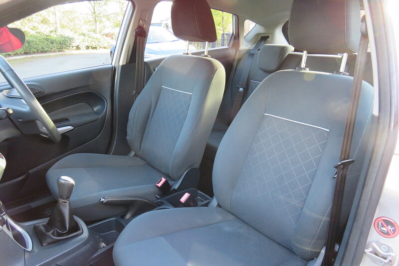 Used Ford Fiesta 2012 for sale - 76392275: Photo 15