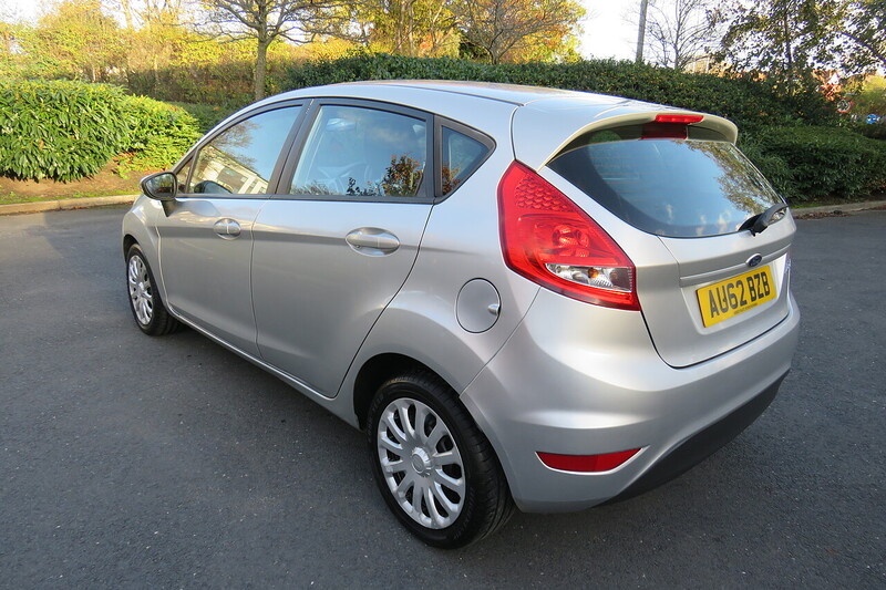 Used Ford Fiesta 2012 for sale - 76392275: Photo 5