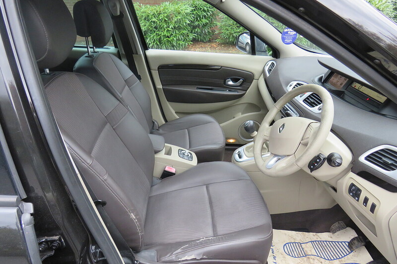 Used Renault Scenic 2010 for sale - 77337612: Photo 10