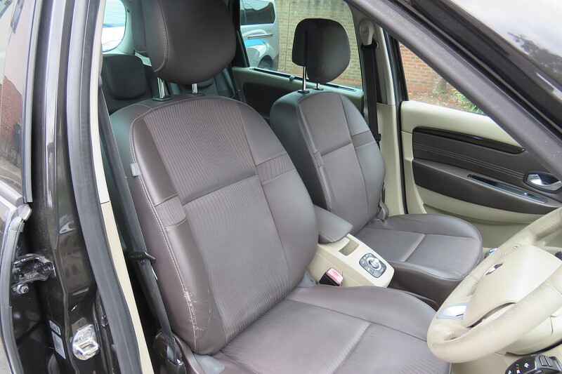 Used Renault Scenic 2010 for sale - 77337612: Photo 11