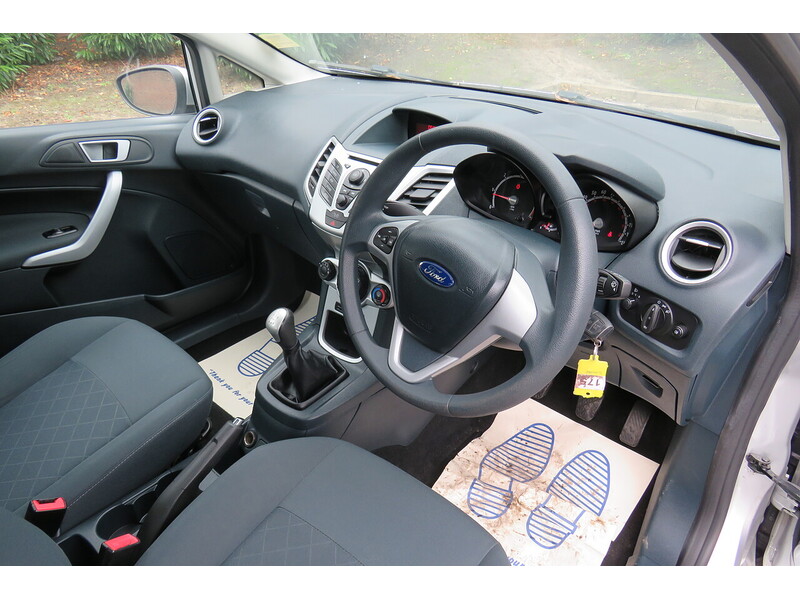 Used Ford Fiesta 2012 for sale - 75427434: Photo 9