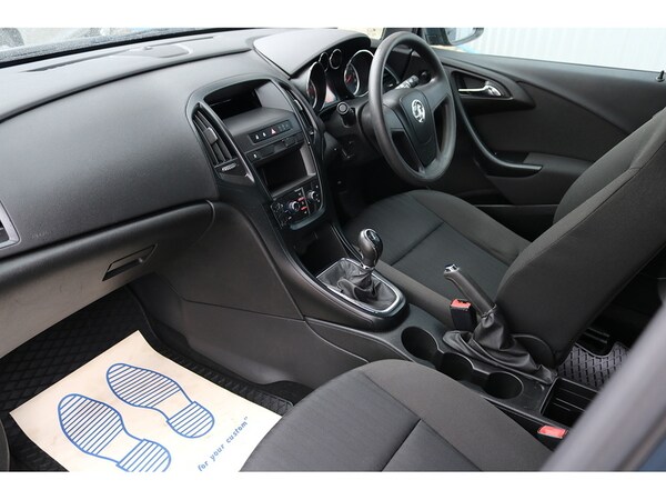 Used Vauxhall Astra 2014 for sale - 75444900: Photo 15