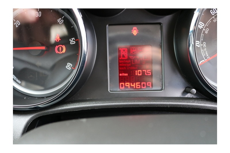 Used Vauxhall Astra 2014 for sale - 75444900: Photo 16