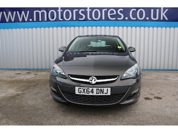 Vauxhall - Astra