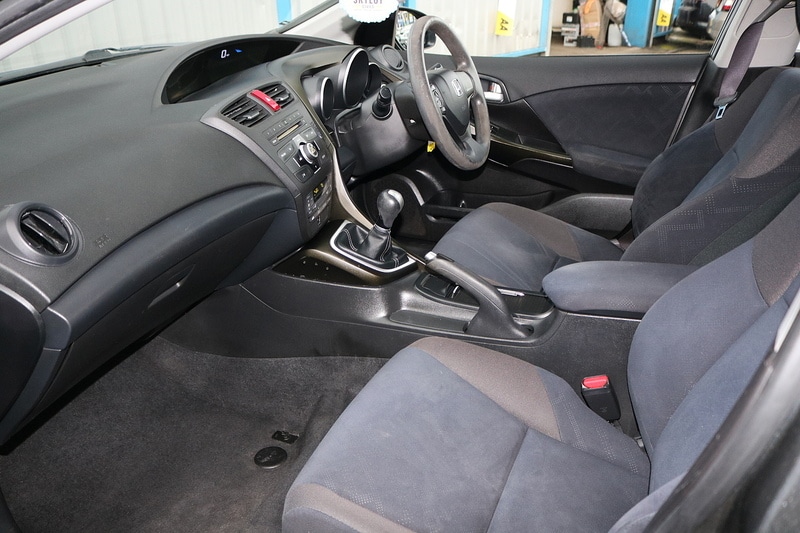 Used Honda Civic 2013 for sale - 77609509: Photo 29