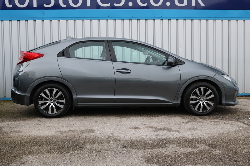 Used Honda Civic 2013 for sale - 77609509: Photo 9