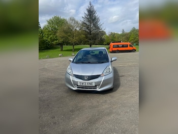 Used Honda Jazz 2013 for sale - 78531926: Photo