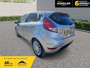Used Ford Fiesta 2015 for sale - 78891234: Photo