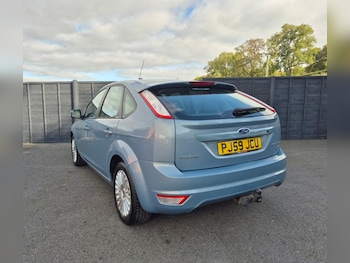 Used Ford Focus 2009 for sale - 76216798: Photo 3