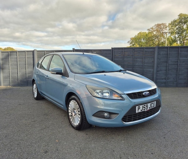 Used Ford Focus 2009 for sale - 76216798: Photo 4