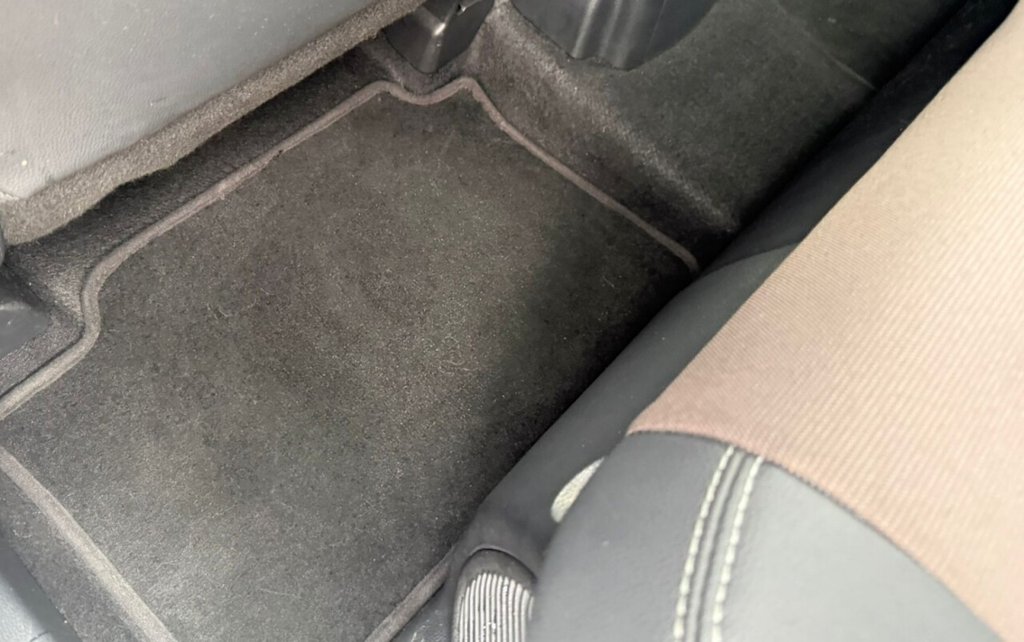 Used Toyota Yaris Cross 2023 for sale - 76098191: Photo 16