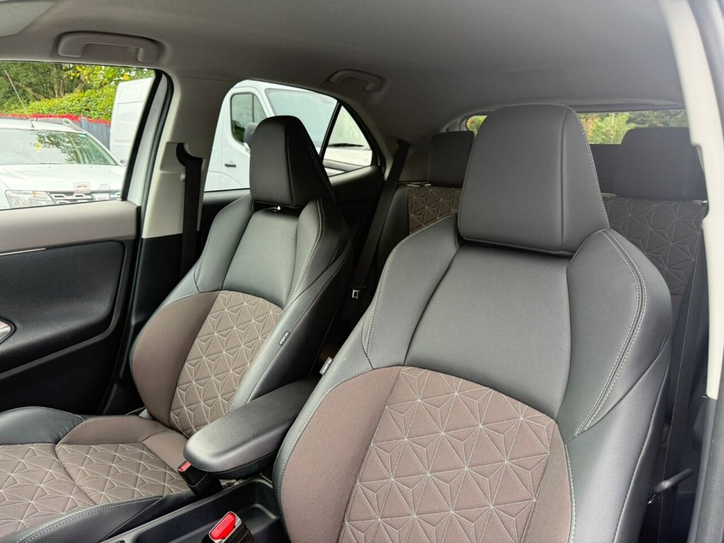 Used Toyota Yaris Cross 2023 for sale - 76098191: Photo 21