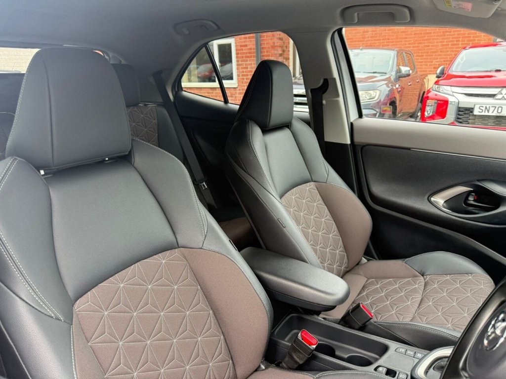 Used Toyota Yaris Cross 2023 for sale - 76098191: Photo 27
