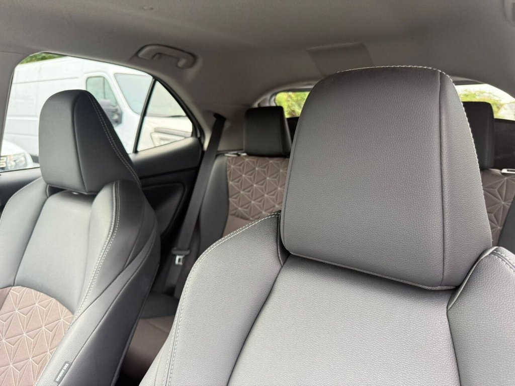 Used Toyota Yaris Cross 2023 for sale - 76098191: Photo 29